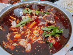 -刘胖娃鱼庄·特色肥肠鱼(杨家坪店)