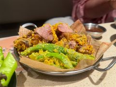-蚂蚁洞·烤肉大营地(上海静安大悦城店)