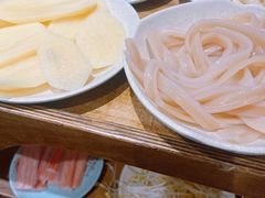 -肖肖酸萝卜鱼火锅(总店)