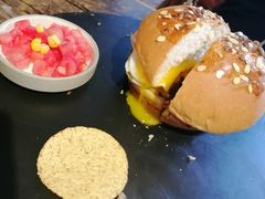 -HIGH FIVE哈福手工汉堡(桂林路店)