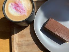 -星巴克臻选(上海合生汇1F店)