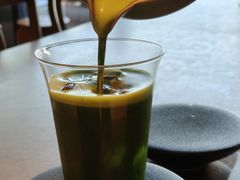 -luutosa  cafe & tea 鹿兔山