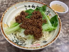 红味炸酱面-天府面庄(天平路店)