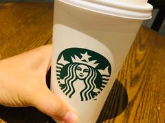 榛果拿铁-星巴克(大连柏威年店)