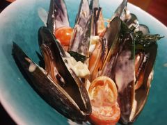 -MONICH牛排融合餐厅(和义大道购物中心店)