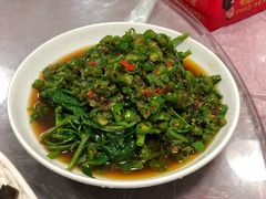 -洪霞餐馆