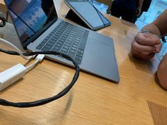 -Apple零售店(中街大悦城店)