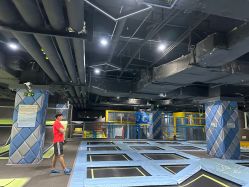 -反弹蹦床公园·亲子乐园·团建·派对(青岛融创茂店)
