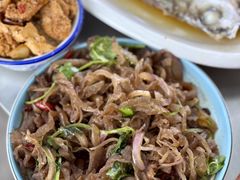 -丹水桥地锅鱼·翘嘴鲌·地方特色全鱼宴(丹江口大坝店)