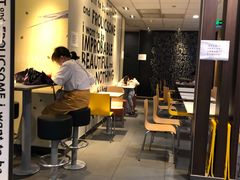 大堂-麦当劳(世界城广场店)