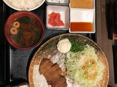 -牛かつもと村(原宿店)