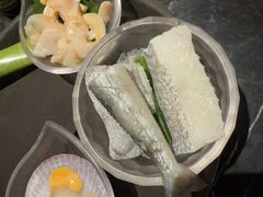 -半岛翡丽海鲜自助餐厅(观风亭店)
