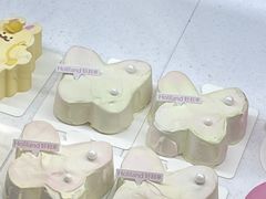 -好利来(上海长宁龙之梦店)
