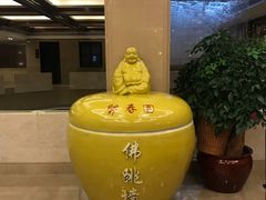 -聚春园自助餐厅(东街口店)