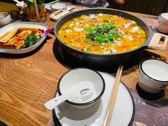 -山城外·非遗酸菜鱼(财富中心店)