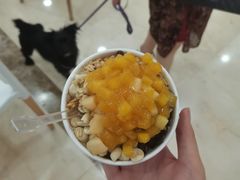 黄桃刨酸奶-一只酸奶牛(百联南岸上海城店)