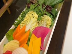 蔬菜拼盆-左庭右院鲜牛肉火锅(七宝领展广场店)