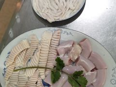 猪天梯-华哥新鲜猪精品美食