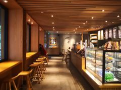 面包甜点陈列柜-星巴克(绍兴柯桥柯岩景区店)