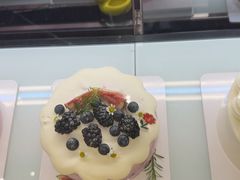 -花花卷卷·鲜食蛋糕(泉屋店)