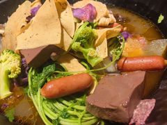 -万记麻辣烫国展总店