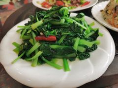-泸沽肴(泸沽湖大洛水村农村信用社旁店)