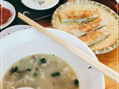 -刘记羊汤·烧饼夹肘子