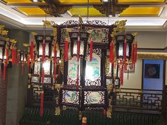 -梅龙镇酒家(南京西路总店)