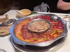 -卤校长老火锅(杨家坪直营店)