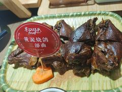 -东口码头·烧鸽子·鱼头泡饼·地方菜(金鹰悦城店)