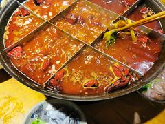 -白乐天毛肚火锅馆(南滨路店)