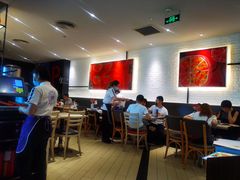 -必胜客(联投东方店)