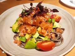 三文鱼牛油果塔塔-WOKKA by艮上(中海环宇荟店)