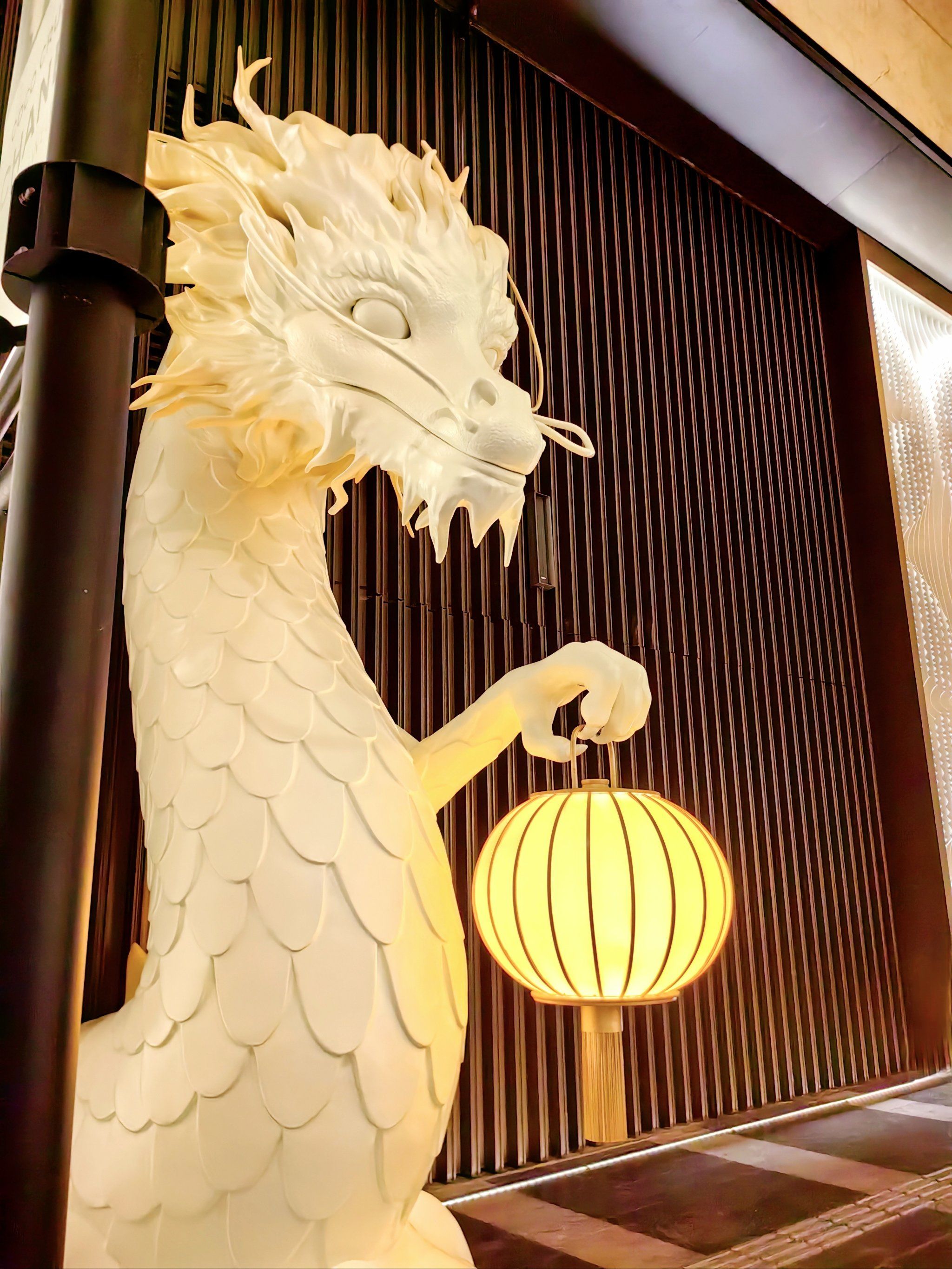 萌萌小白龙?
