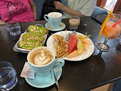 -OLD TREE老树咖啡·西餐厅(台山人工湖店)