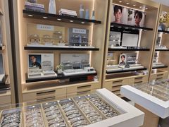 -博士眼镜(罗湖喜荟城店)