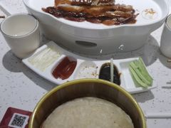 -三人行骨头王火锅(长寿店)