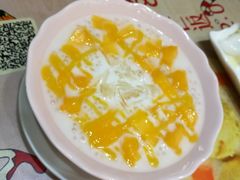 杨枝甘露-甜心妈妈·榴莲星级糖水(北京路总店)