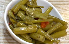 Sour Hollow Stem Vegetable