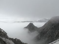 -黄山光明顶山庄