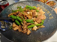 -费大厨辣椒炒肉(高铁吾悦广场店)