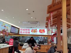 -南城香·饭香串香馄饨香(青年路店)
