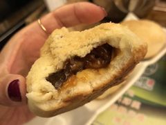 酥皮焗叉烧包-添好运点心专门店(深水埗店)