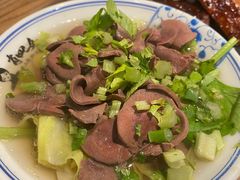 -肖四女乐山跷脚牛肉(世博源店)