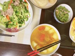 -天鹅到家·保姆月嫂育儿嫂(朝阳店)