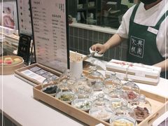 -阮大兴糕团(杭州西湖银泰百货店)