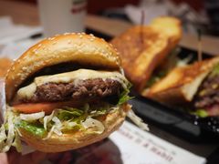 -The Habit Burger Grill 哈比特汉堡(复兴soho店)