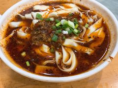 -雷祖芳老妈蹄花店