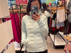 -lululemon(比斯特购物村店)