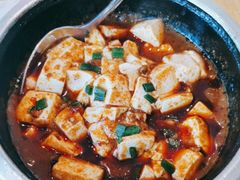 外婆炖豆腐-金牌外婆家(苏州中心店)